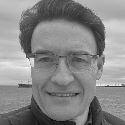 Dr. Alberto Serráno