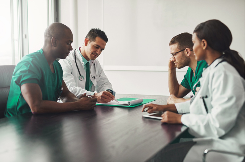Consejos para mejorar el trabajo en equipo en el ámbito médico