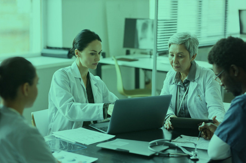 Trabajar de médico en España (II): cómo homologar la especialidad
