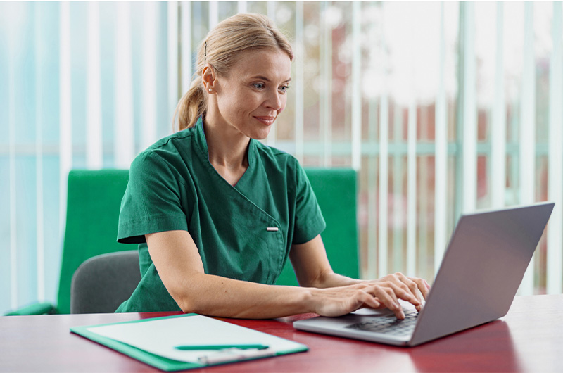 Pros y contras de escribir un blog de salud